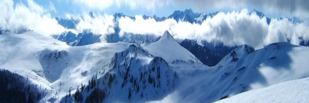 image-installation-carport-solaire-camurac.webp Image Installation carport solaire Camurac